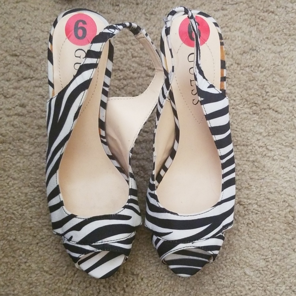 Guess Zebra Peek toe Heel 6
